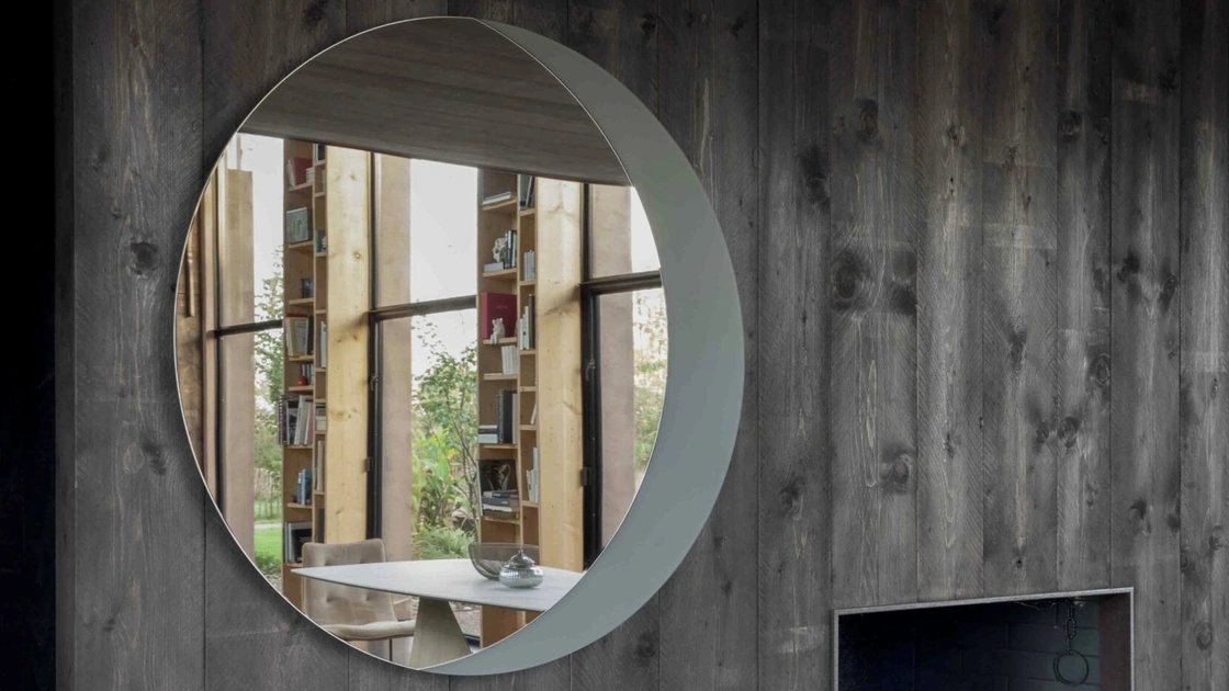 Specchiera Moon di Compar Italia