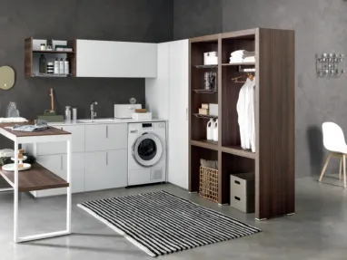 Mobile da Lavanderia Laundry System C06 in lacccato bianco opaco e laminato Eucalipto di Baxar