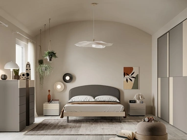 Letto con testiera curva rivestita in ecopelle Alis di SantaLucia