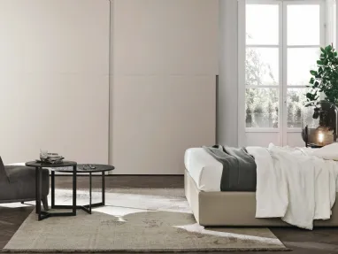 Letto Dafne in ecopelle con contenitore di Tomasella