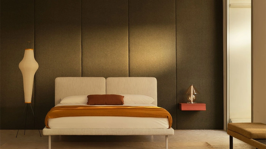 Letto in tessuto con testiera Face di Bolzan Letti