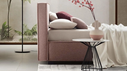 Letto in tessuto imbottito con testiera Ipanema di Le Comfort
