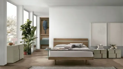 Letto con testiera Joker in materico noce ambra di Tomasella