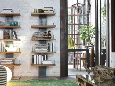 Libreria Infinity di Devina Nais