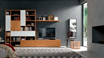 Libreria a muro Mixer CM30 in legno e laccato bianco di FGF Mobili