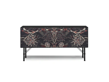 Madia Snake 106 di Devina Nais