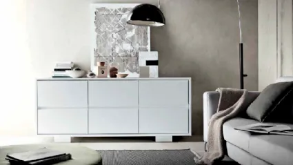 Madia a tre ante in laccato bianco opaco Living di FGF Mobili