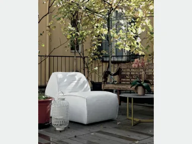 Poltroncina Soft rivestita in tessuto di Tomasella