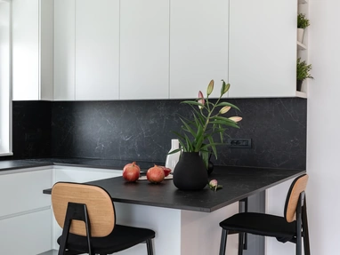 Sgabello con rivestimento in tessuto Tata6 di Pointhouse