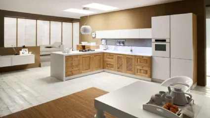 Cucina in Muratura con penisola Carola 01 in legno di Rovere naturale e Laccato Bianco lucido di Arrex