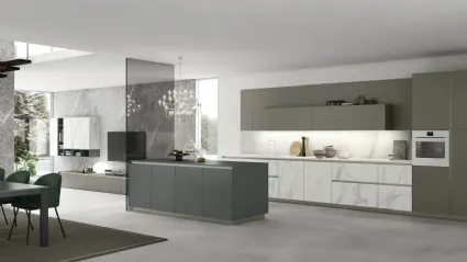 Cucina Moderna con isola AL 32 01 in HPL Calacatta, vetro e Fenix di Arrex