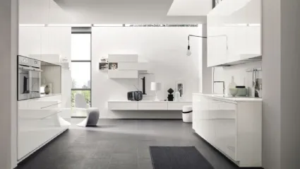 Cucina Moderna lineare Loft Line in laccato Bianco lucido di Arrex